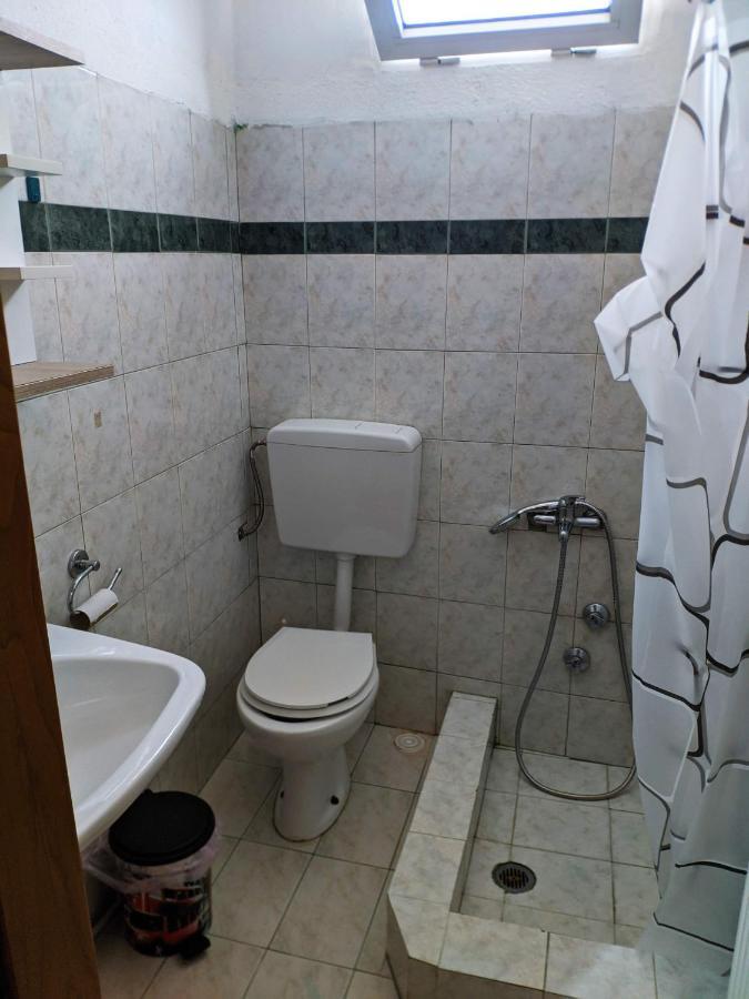 Alexandros Guesthouse Órma Eksteriør bilde