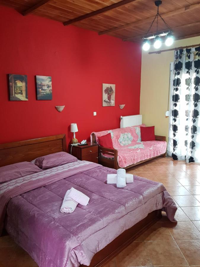 Alexandros Guesthouse Órma Eksteriør bilde
