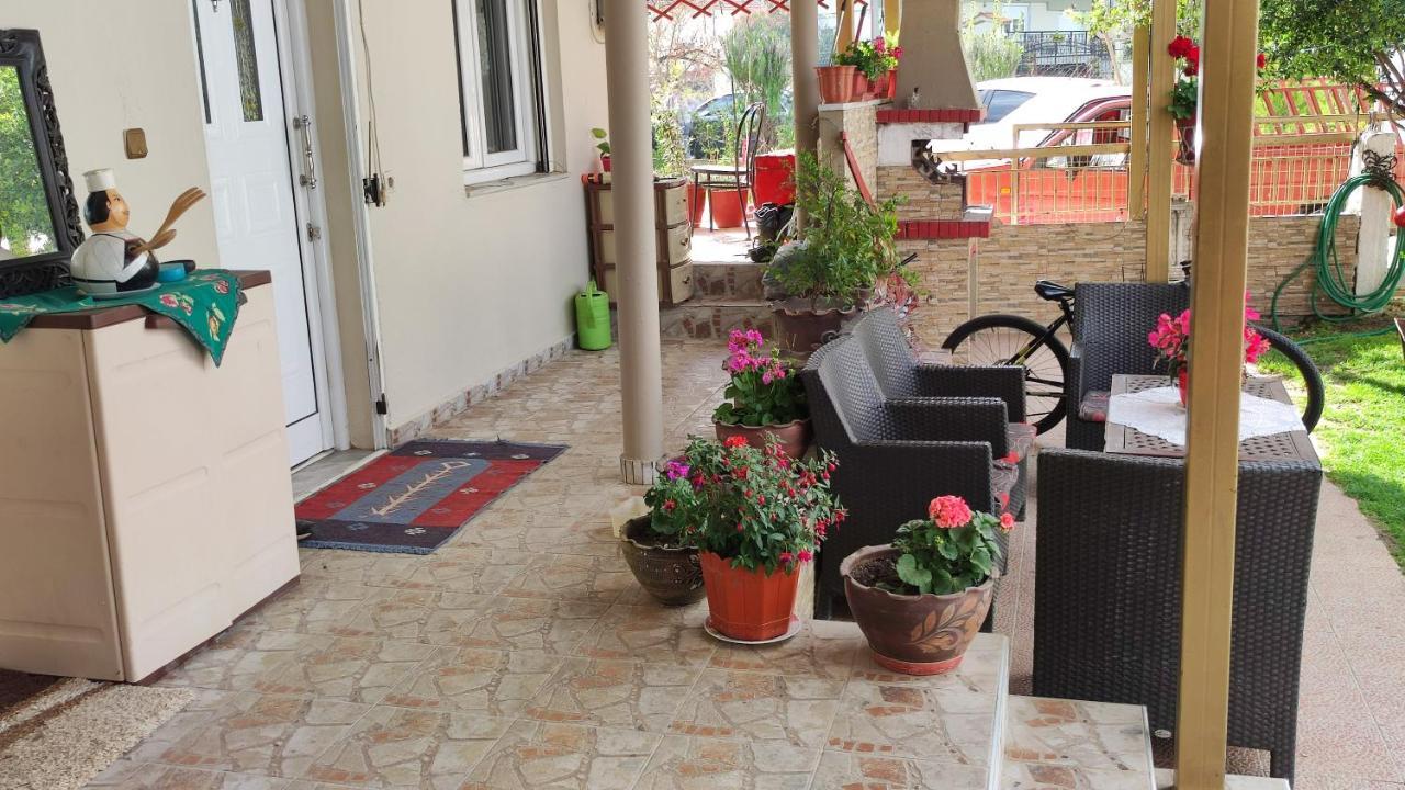 Alexandros Guesthouse Órma Eksteriør bilde
